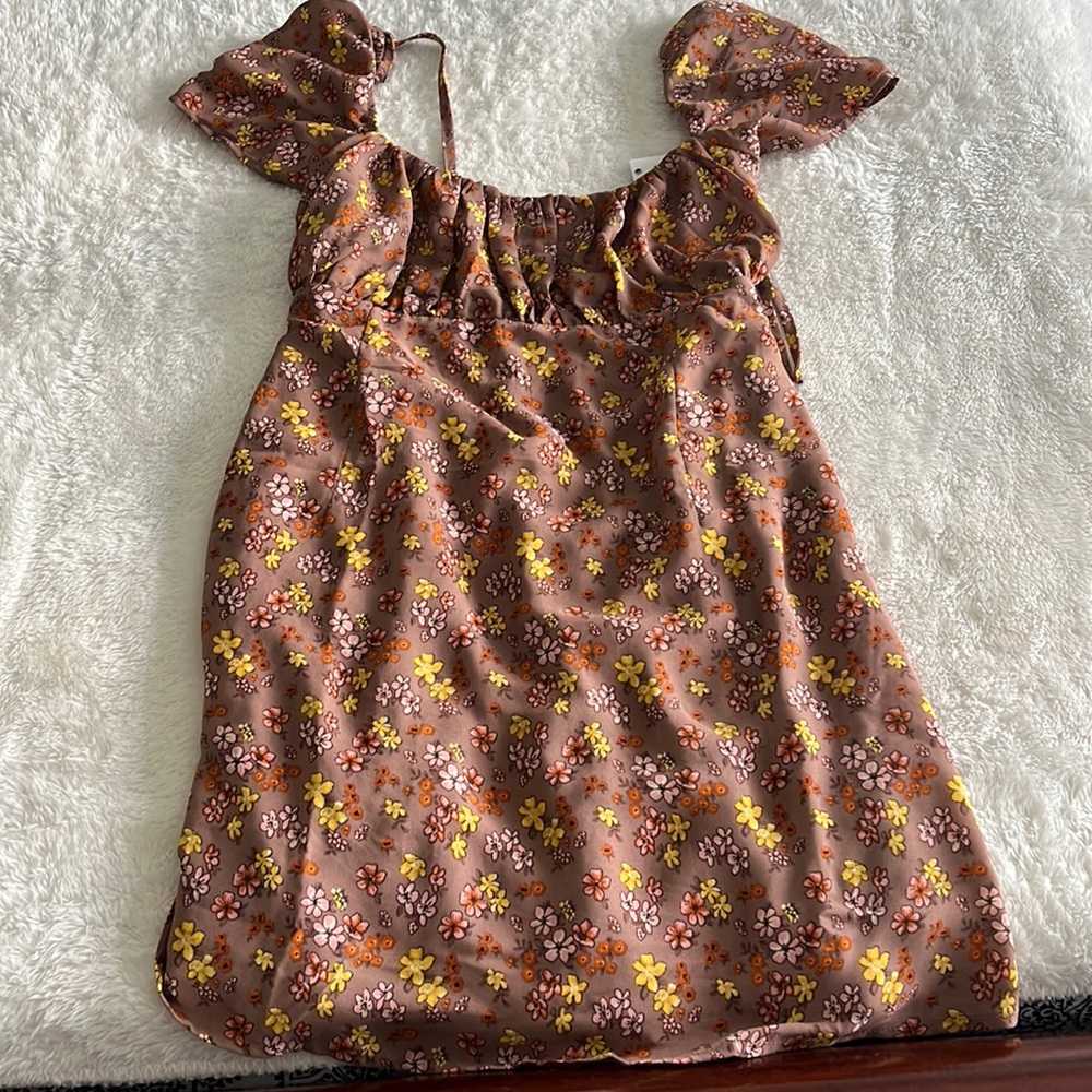 L  Dress